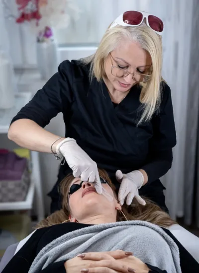 ARCKONTÚR KEZELÉS LÉZERES TECHNOLÓGIÁVAL - Bilanz Beauty