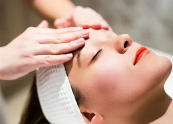 LÁTVÁNYOS EREDMÉNYEK LÉPÉSRŐL LÉPÉSRE - Bilanz Beauty